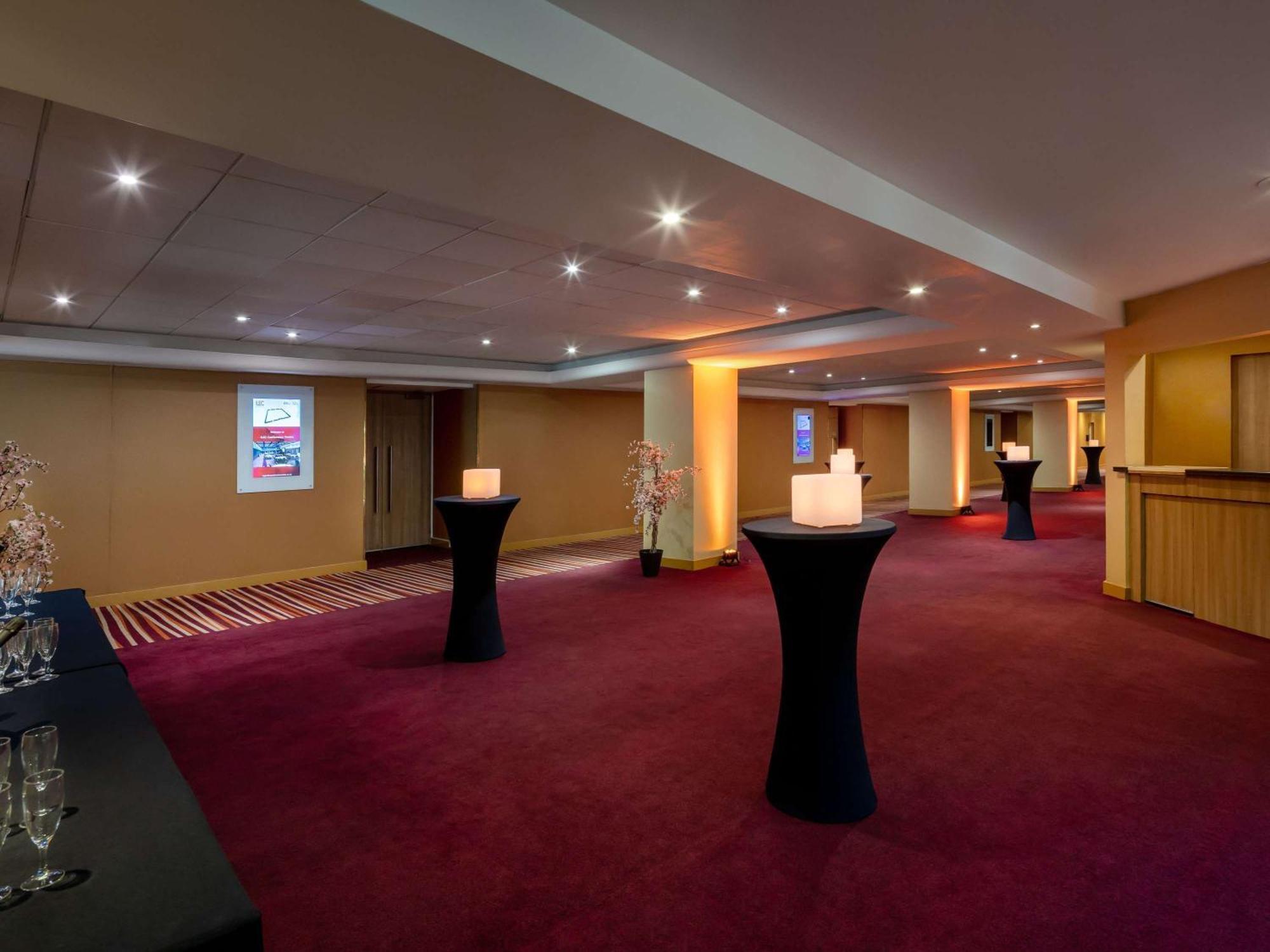 Отель Ibis London Earls Court Экстерьер фото