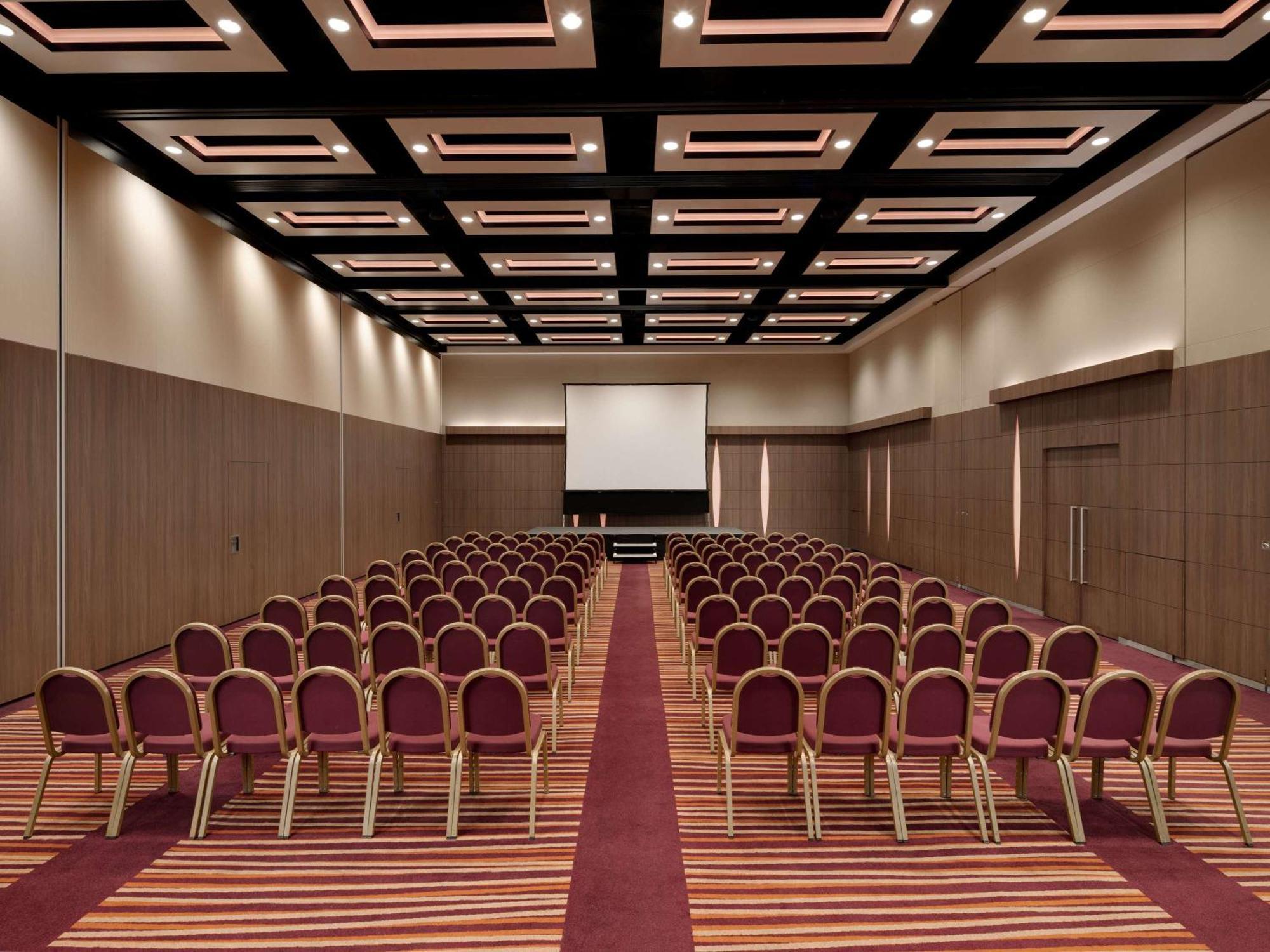 Отель Ibis London Earls Court Экстерьер фото