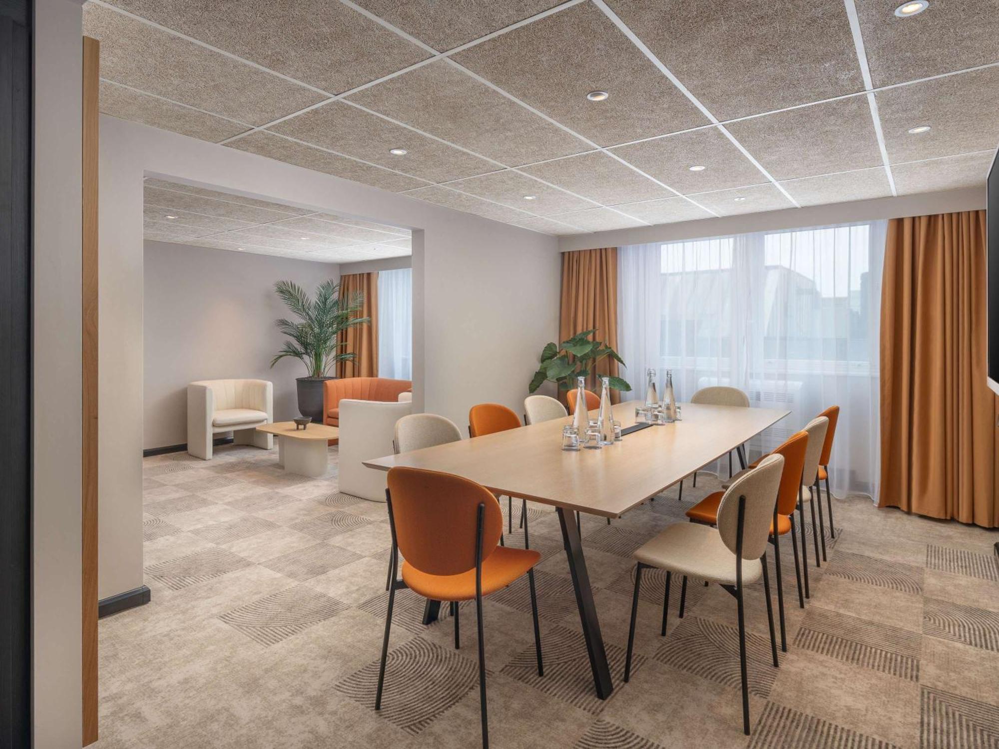 Отель Ibis London Earls Court Экстерьер фото