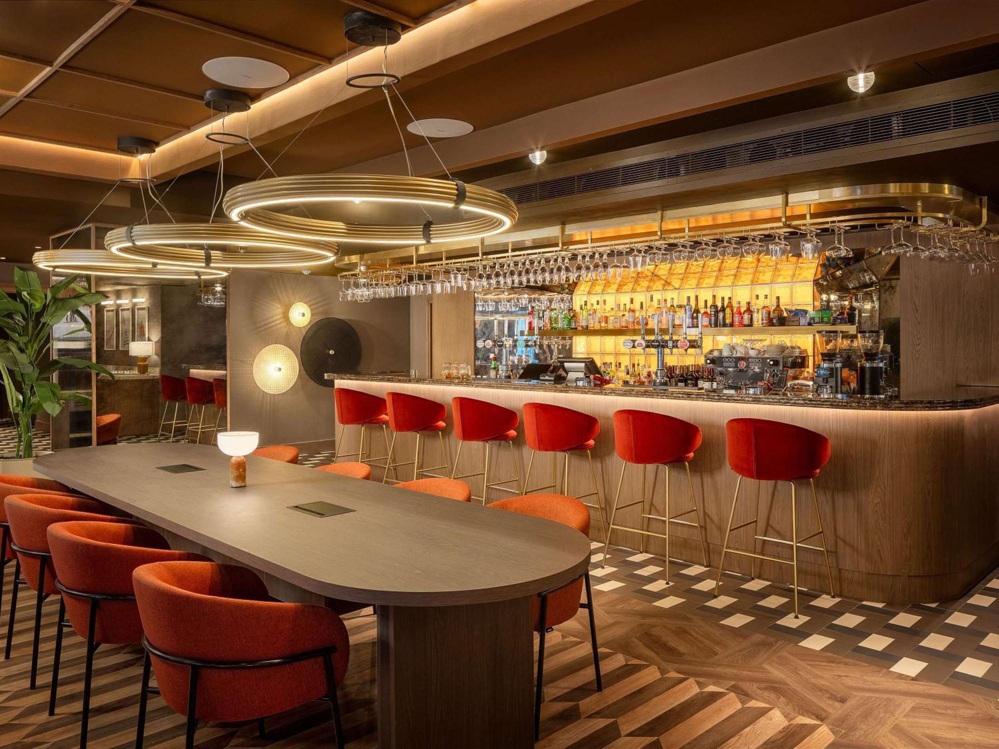 Отель Ibis London Earls Court Экстерьер фото