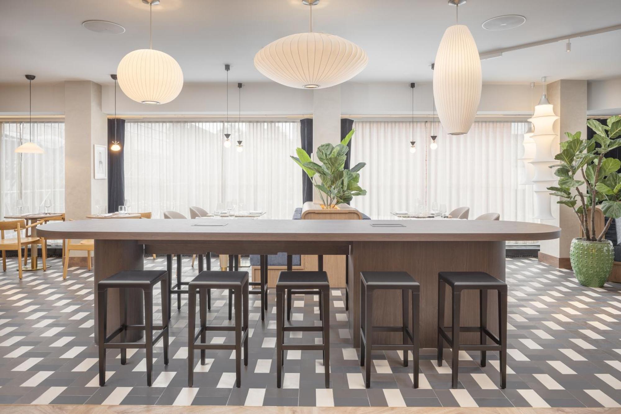 Отель Ibis London Earls Court Экстерьер фото