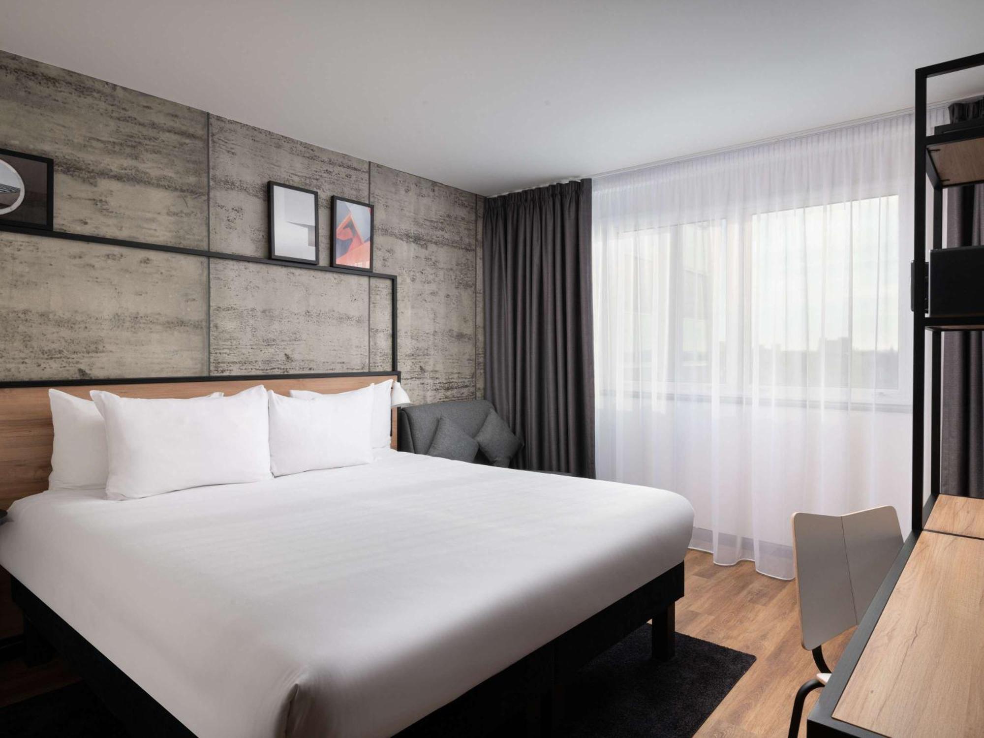 Отель Ibis London Earls Court Экстерьер фото